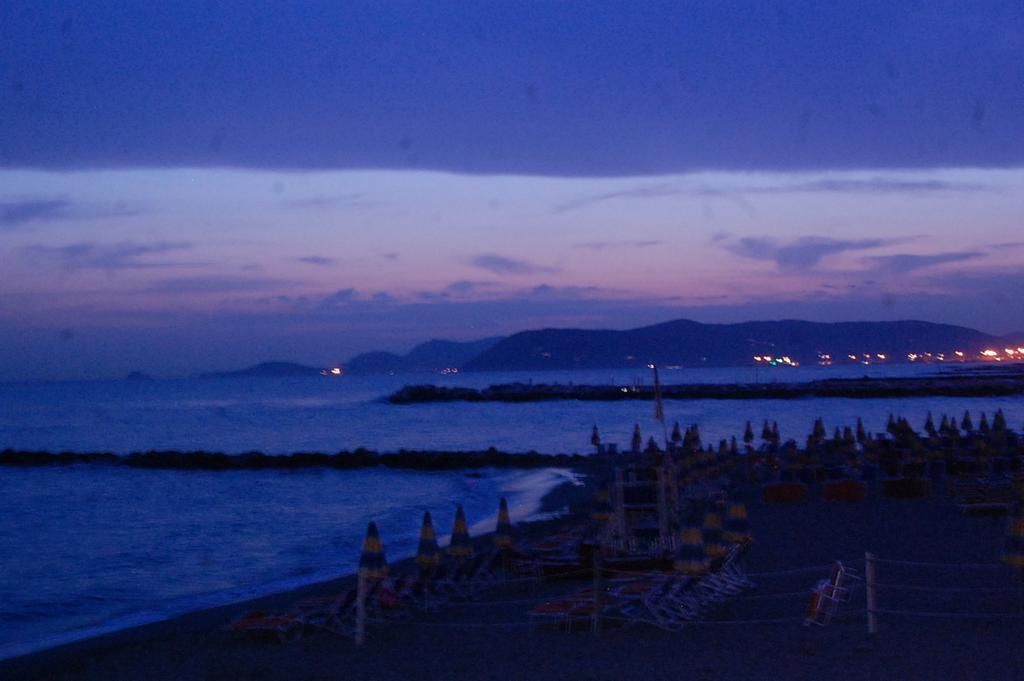 Le Ginestre B & B Massarosa Rom bilde