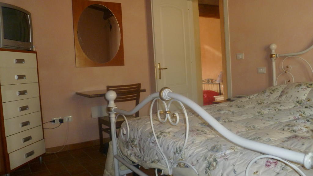 Le Ginestre B & B Massarosa Rom bilde
